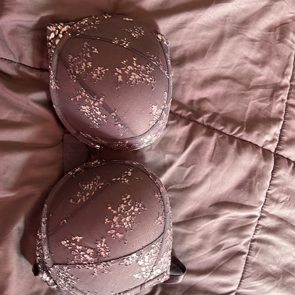 Victoria’s Secret Bombshell Push up Bra 36DD